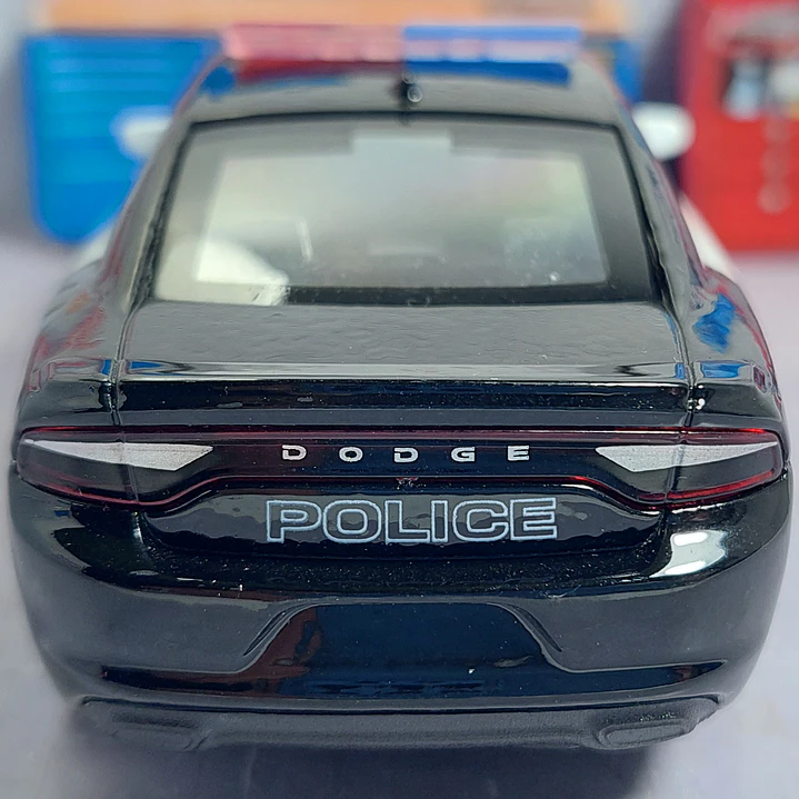 DODGE CHARGER DE POLICIA , ESCALA 1/36, WELLY 4