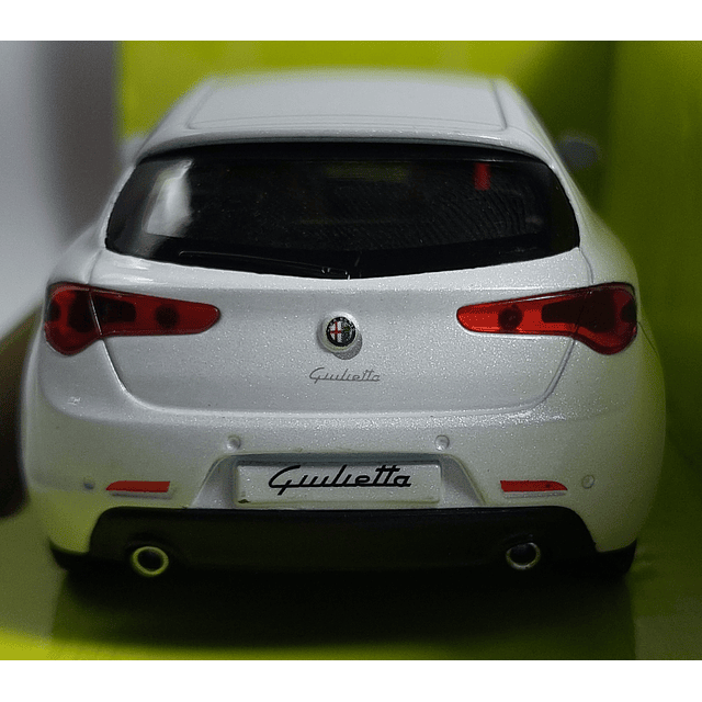 ALFA ROMEO GIULIETTA, Escala 1/32