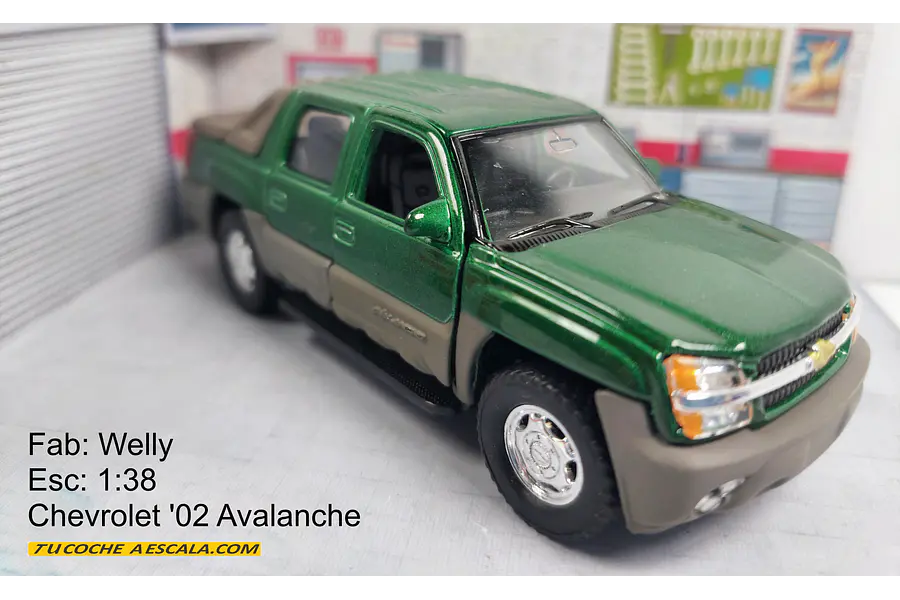 Chevrolet Avalanche, Escala 1/38 De Coleccion Marca: WELLY