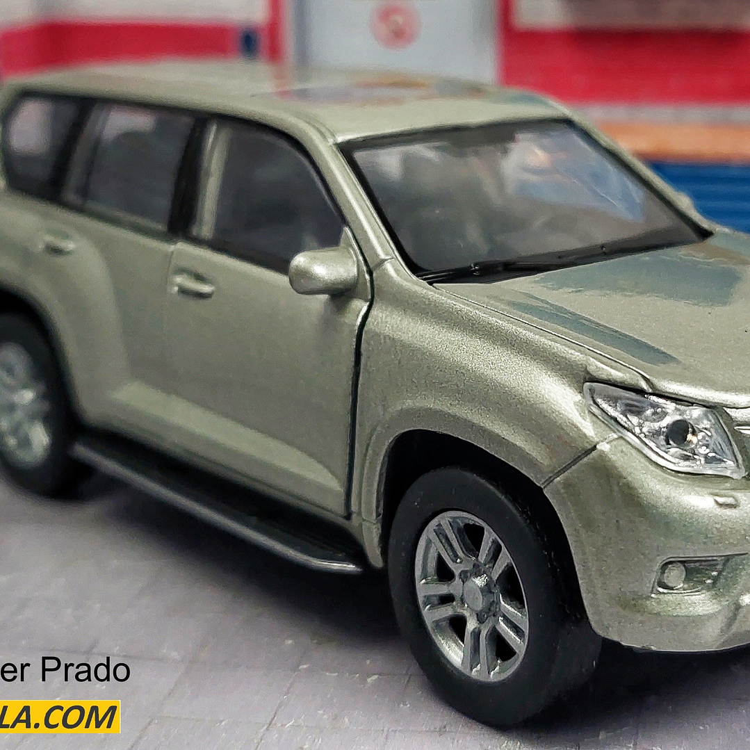 TOYOTA PRADO, MARCA WELLY, ESCALA 1/36 1