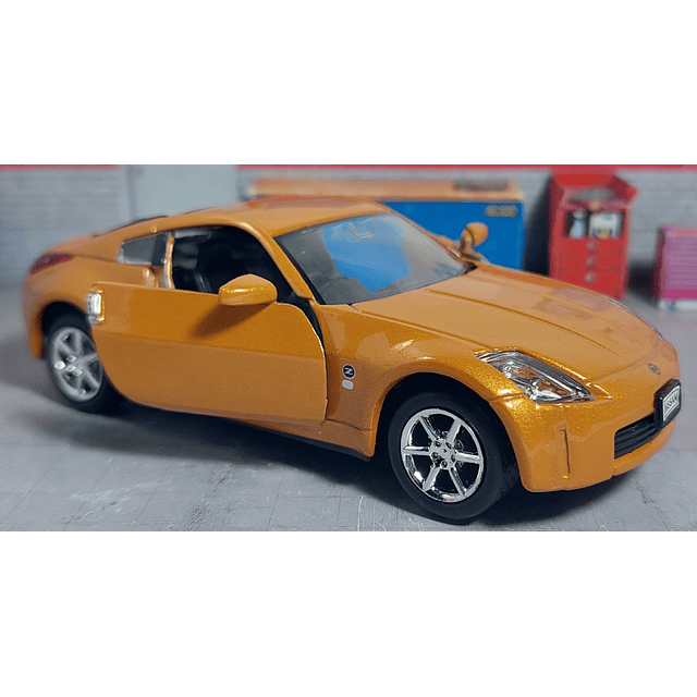 Nissan Fairlady Z, Escala 1/36 MARCA WELLY