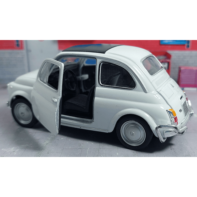 Fiat Nuova 500, Escala 1/36 , MARCA WELLY