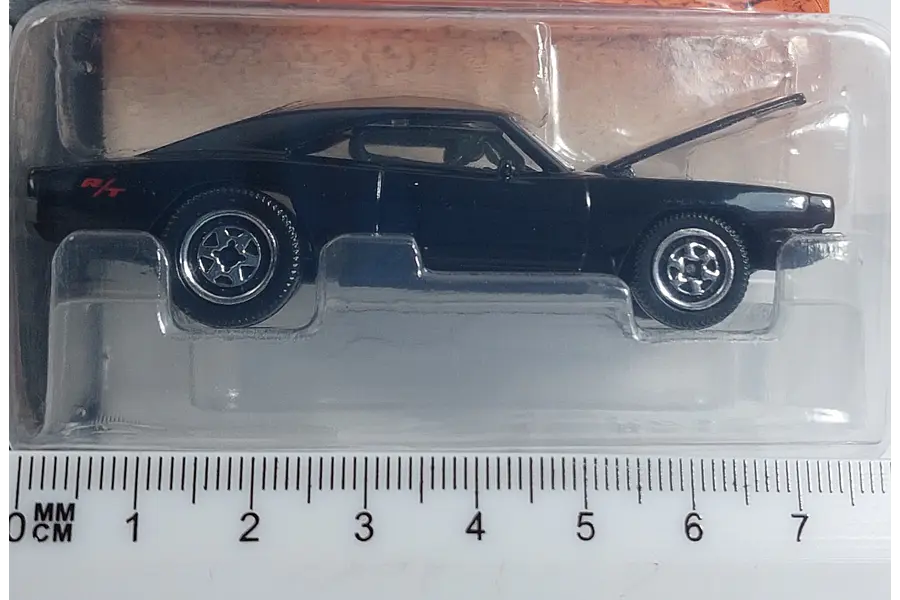 Dodge Charger R/T Escala 1/64, Marca Majorette