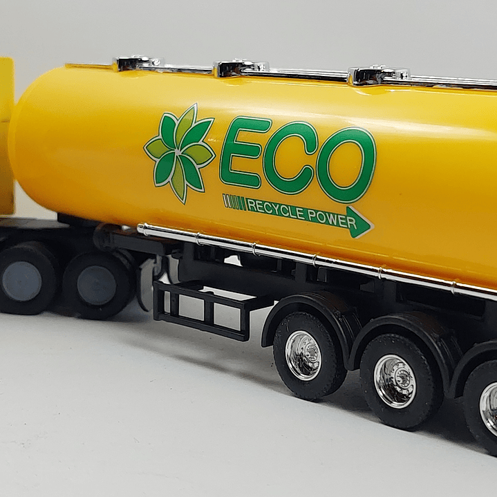 Tractomula Freightliner Cascadia Eco, A Escala De Colección 5