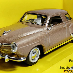 STUDEBEAKER CHAMPION ESCALA 1/43 MARCA YATMING