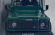 LAND ROVER DEFENDER VERDE OSCURO ESCALA 1/43 MARCA CARARAMA