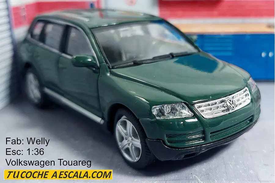 VOLKSWAGEN TOUAREG Escala 1:36 Carro De Coleccion 