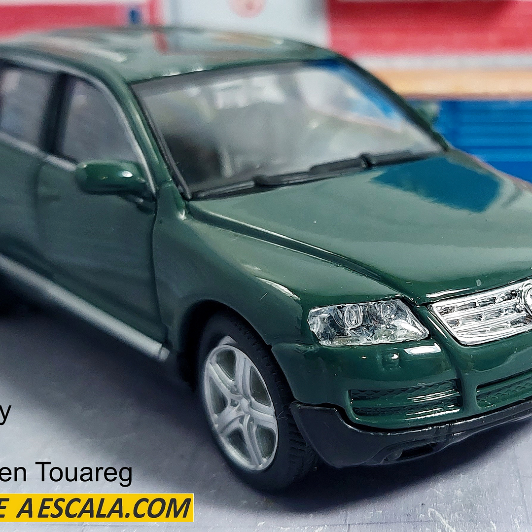 VOLKSWAGEN TOUAREG Escala 1:36 Carro De Coleccion  1