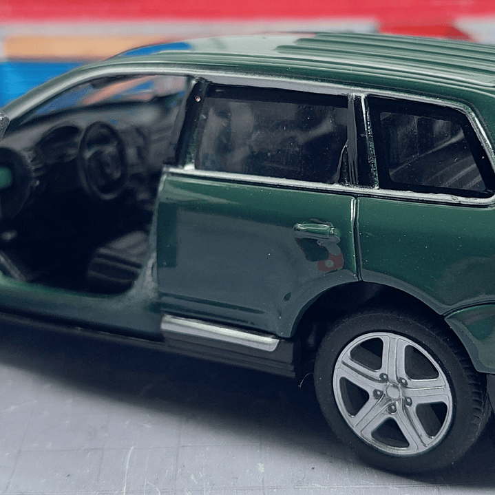 VOLKSWAGEN TOUAREG Escala 1:36 Carro De Coleccion  8