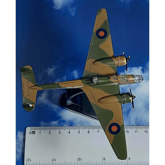 Handley Page Hampden MKI Airplane 83 Squadron Military, Ediciones Atlas, Escala 1-144