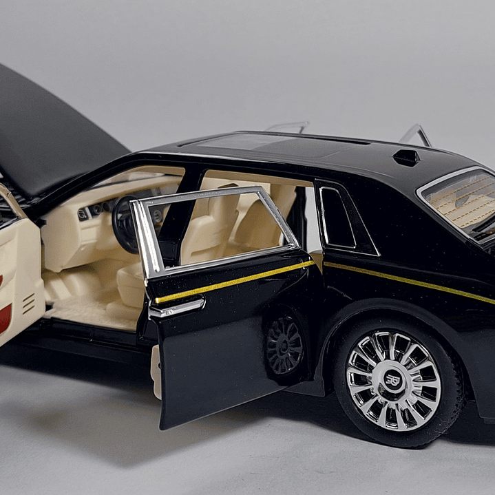 Rolls Royce Phantom, Che Zhi, Escala 1-24 6