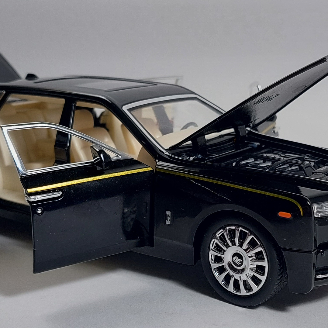 Rolls Royce Phantom, Che Zhi, Escala 1-24 7