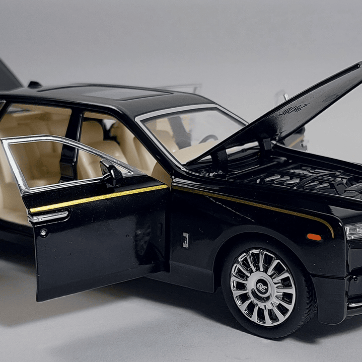 Rolls Royce Phantom, Che Zhi, Escala 1-24 7