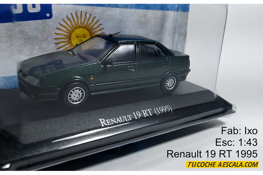 Renault 19 RT 1995, Ixo, Escala 1-43
