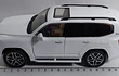 Toyota Land Cruiser 300 VXR, INTERIOR NEGRO CON ROJO, Escala 1-24