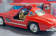 Mercedes-Benz 300SL 1954 ALAS DE GAVIOTA, Kinsmart, 1-36