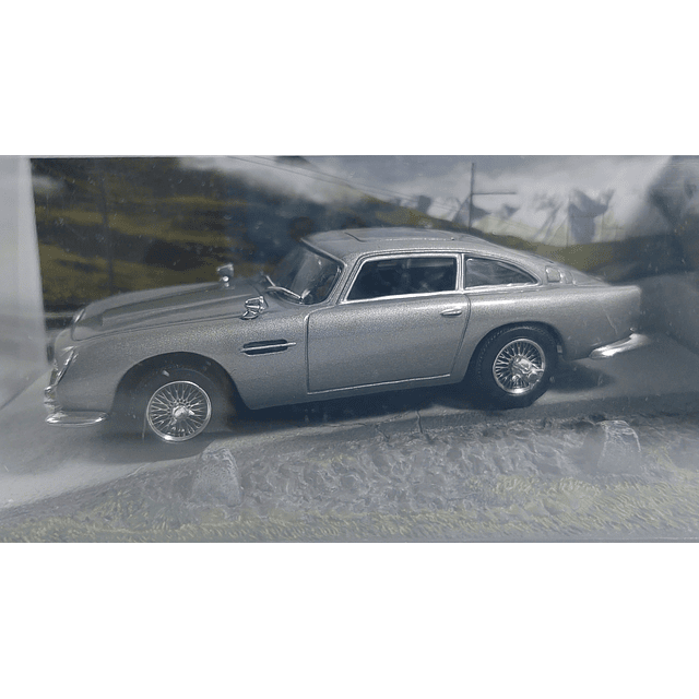 Aston Martin DB5 - Goldfinger 007, Ixo, Escala 1-43