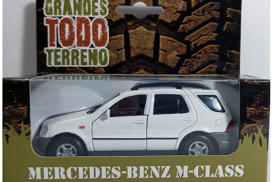 Mercedes-Benz M-Class, Welly, Escala 1-36 