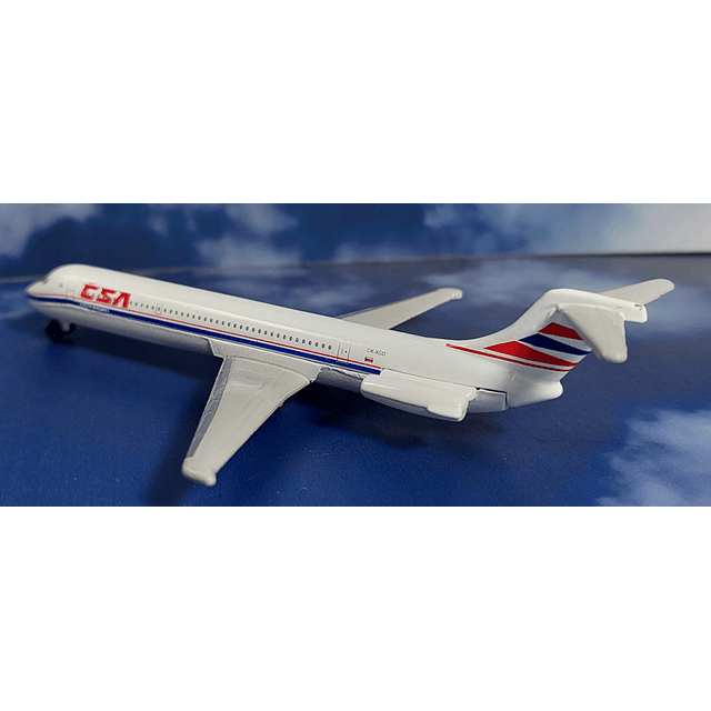 MD 80, CZECH AIRLINES , MARCA MAJORETTE , ESCALA 1 /500