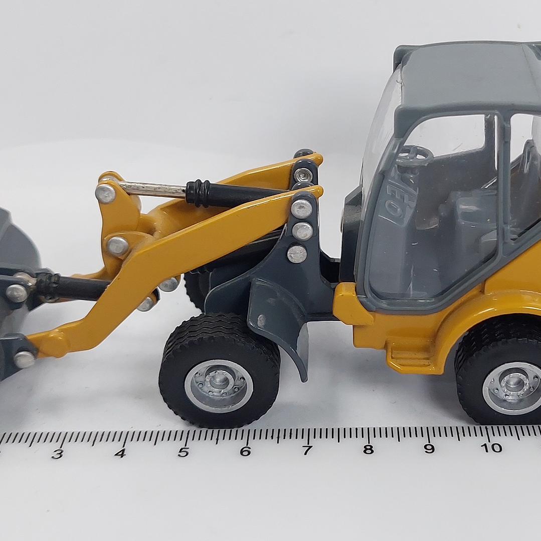 Cargador Liviano, HY, Escala 1-60 4