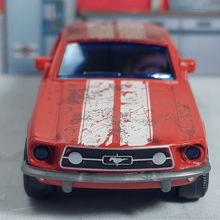 FORD MUSTANG OXIDADO Escala 1/62 De Coleccion Marca Majorette 2