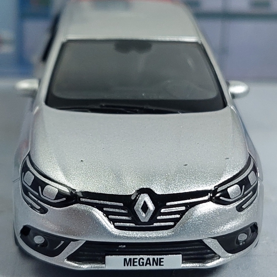 Renault Megane Escala 1/64 norev 2