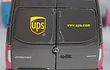 Mercedes-Benz Sprinter UPS, Kinsmart, Escala 1-48