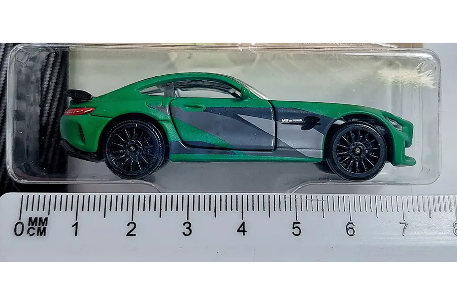 Mercedes-AMG GT-R, Majorette, Escala 1-61