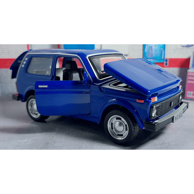 Lada Niva 2121, Chino, Escala 1:32