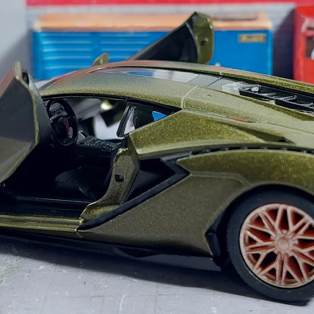 Lamborghini Sian FKP 37, Kinsmart, Escala 1-36 6