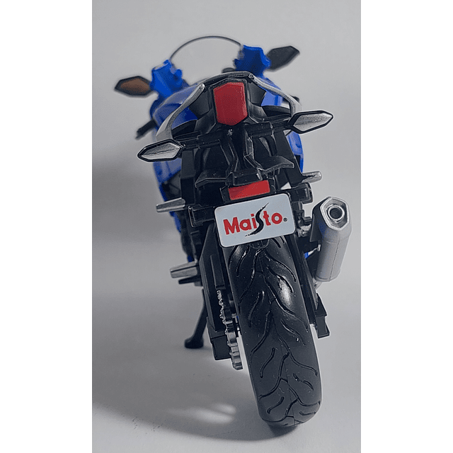 Yamaha YZF-R1 2021, Maisto, Escala 1-12