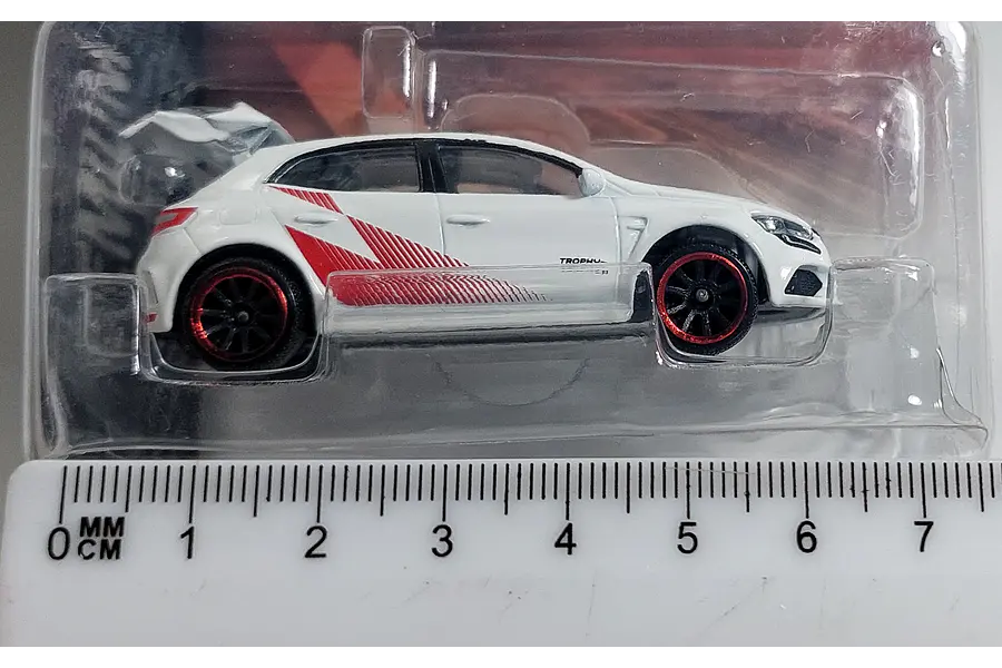 RENAULT megane R.S. Trophy , Escala 1:64, Marca MAJORETTE