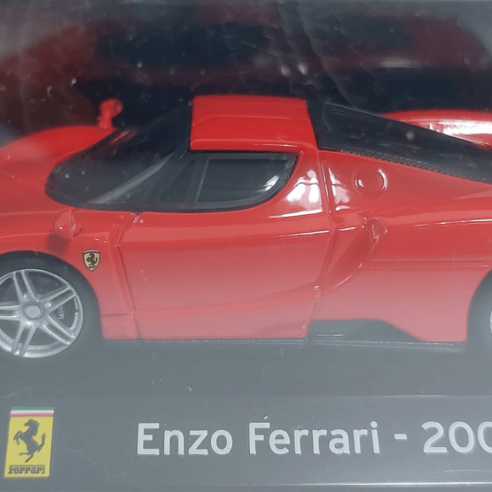 FERRARI ENZO Escala 1/43 , Marca Ixo 2