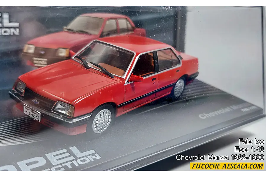 Chevrolet Monza rojo , Escala 1/43 MARCA IXO