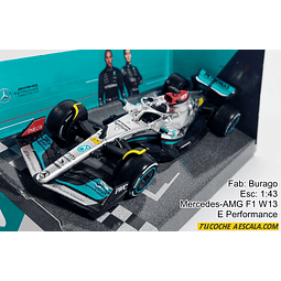 Mercedes-amg F1 W13 E Lewis Hamilton en caja de carton  1-43 Carro Escala