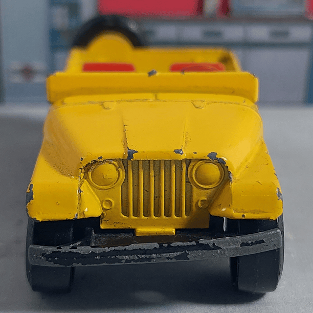 Jeep Descapotado, Matchbox, Escala 1-64