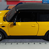 Mini Cooper S,  Escala 1/24 Carro De Coleccion  