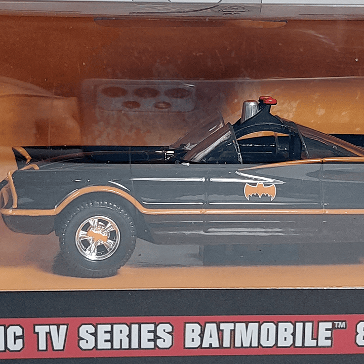 The Batman & Batmovil 1/32 marca jada Carro A Escala De Colección  2