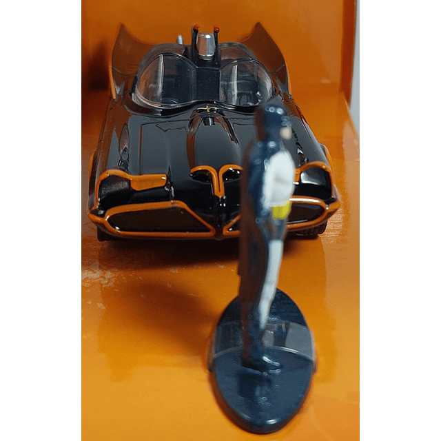 The Batman & Batmovil 1/32 marca jada Carro A Escala De Colección 