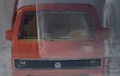VOLKSWAGEN T3 COMBI , Escala 1:64, Marca MAJORETTE 