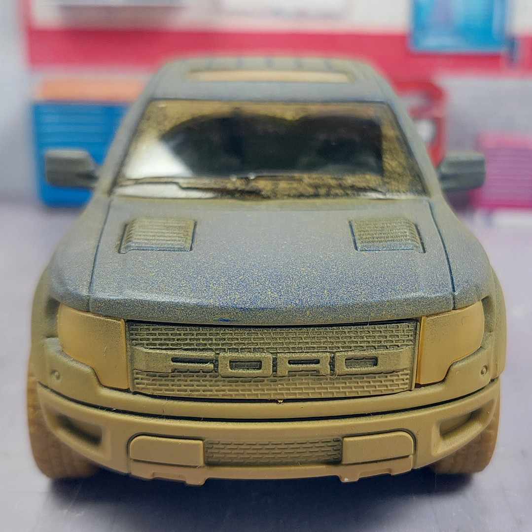 Ford F 150 Svt Raptor Supercrew 2013, Escala 1:46 2