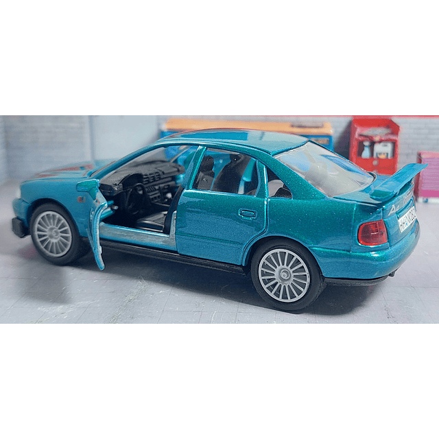 AUDI A4 MARCA: WELLY ESCALA 1/36 