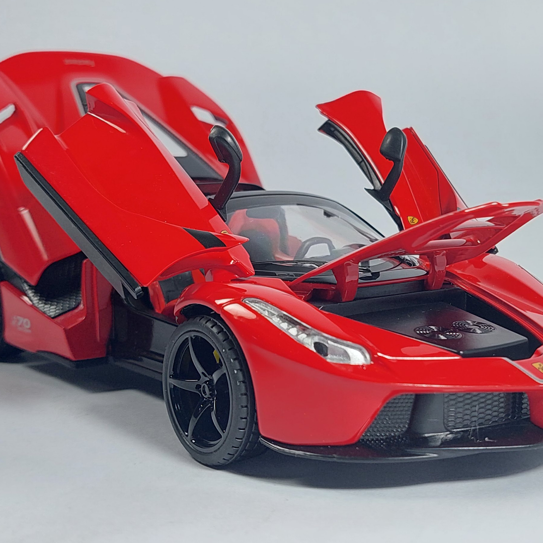 Ferrari LaFerrari aperta rojo Escala 1/24, luces y sonidos 3