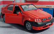Renault Logan rojo escala 1/36  