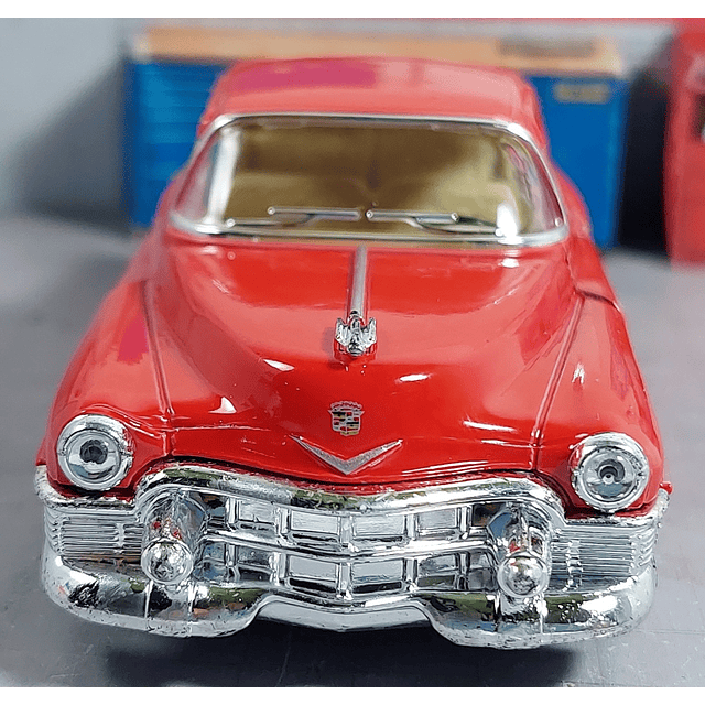 Cadillac Serie 62  ESCALA 1/36 ,MARCA KINSMART 