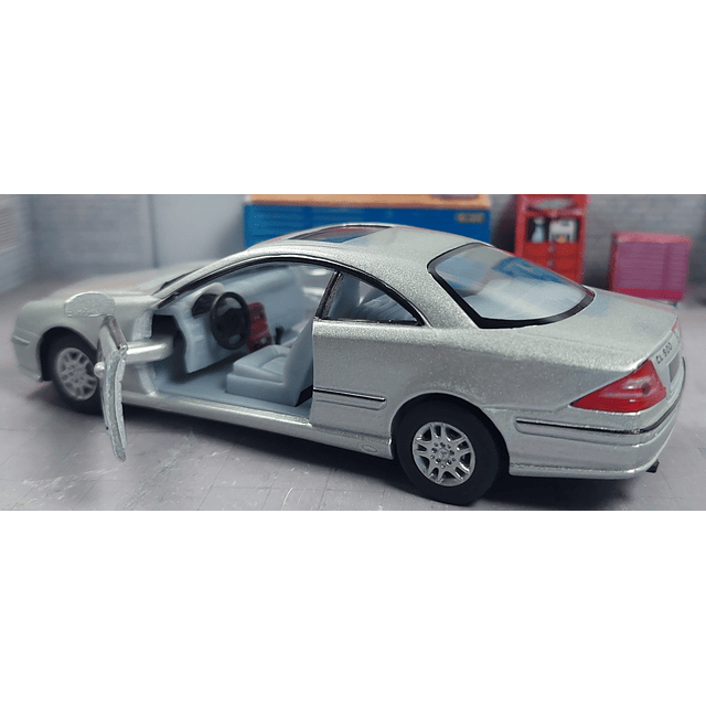 Mercedes-Benz CL 500, Escala 1-36 MARCA KINSMART