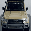 Toyota Land Cruiser 7o series 64 Paragon, Escala 1-64