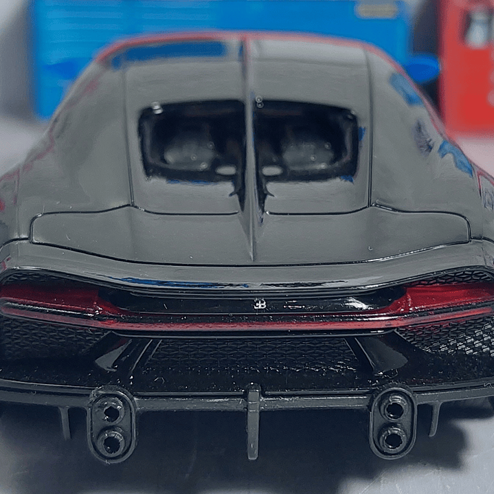 BUGATTI CHIRON AZUL 1/36 ,KINSMART EN CAJA 3