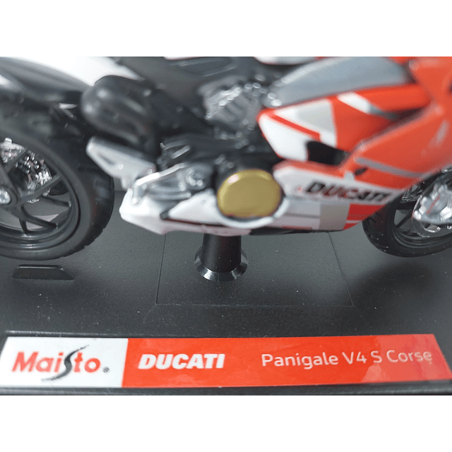 Moto Ducati Panigale v4 s corse , Escala 1/18