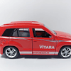Suzuki Grand Vitara Color rojo escala 1/36 